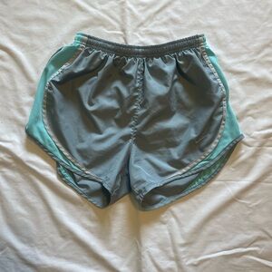 Nike Gray and Blue Athletic Shorts Lightweight Moisture-Wicking